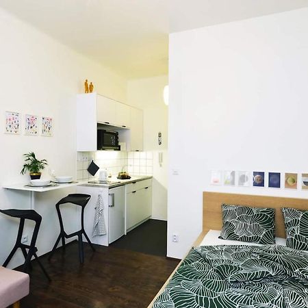 Lazy Sofa ° Apartment Hradec Kralove Ngoại thất bức ảnh