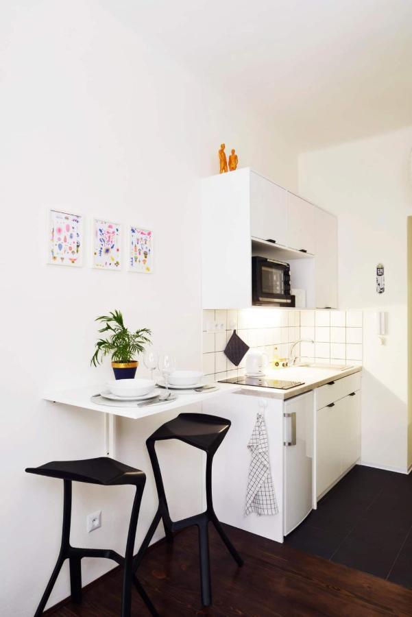 Lazy Sofa ° Apartment Hradec Kralove Ngoại thất bức ảnh